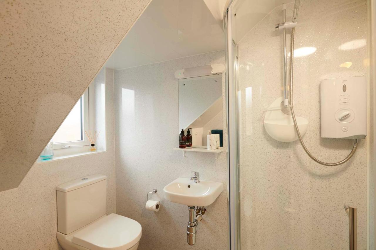 Downright Gabbler Apartment Боли Екстериор снимка
